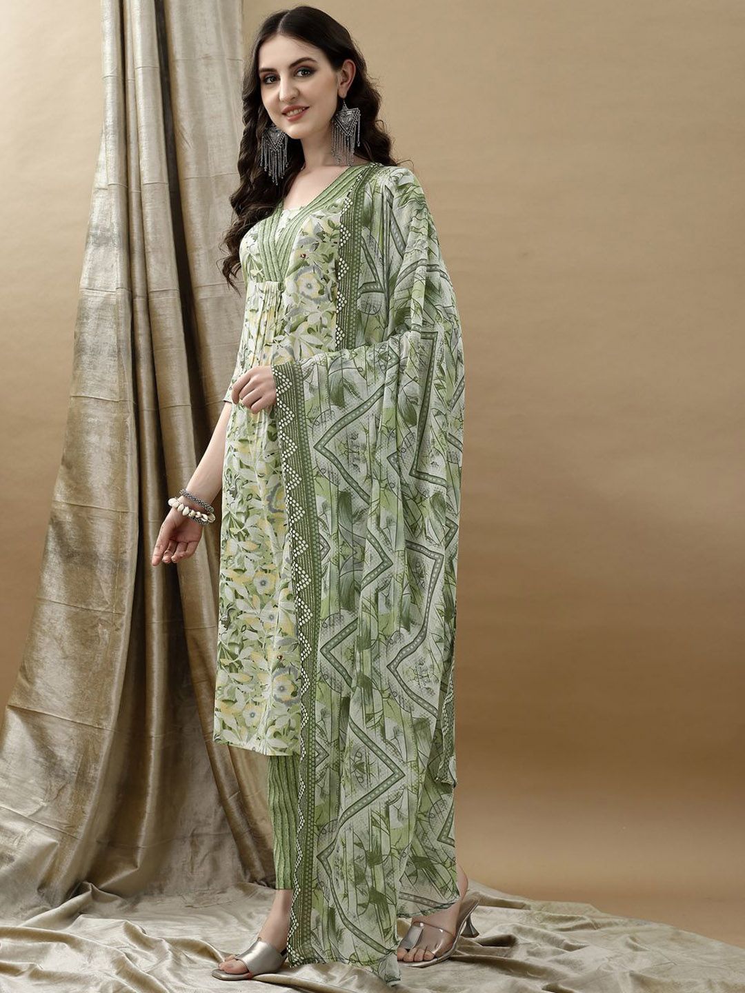 KALINI Women Printed Regular Kurta with Trousers & With Dupatta