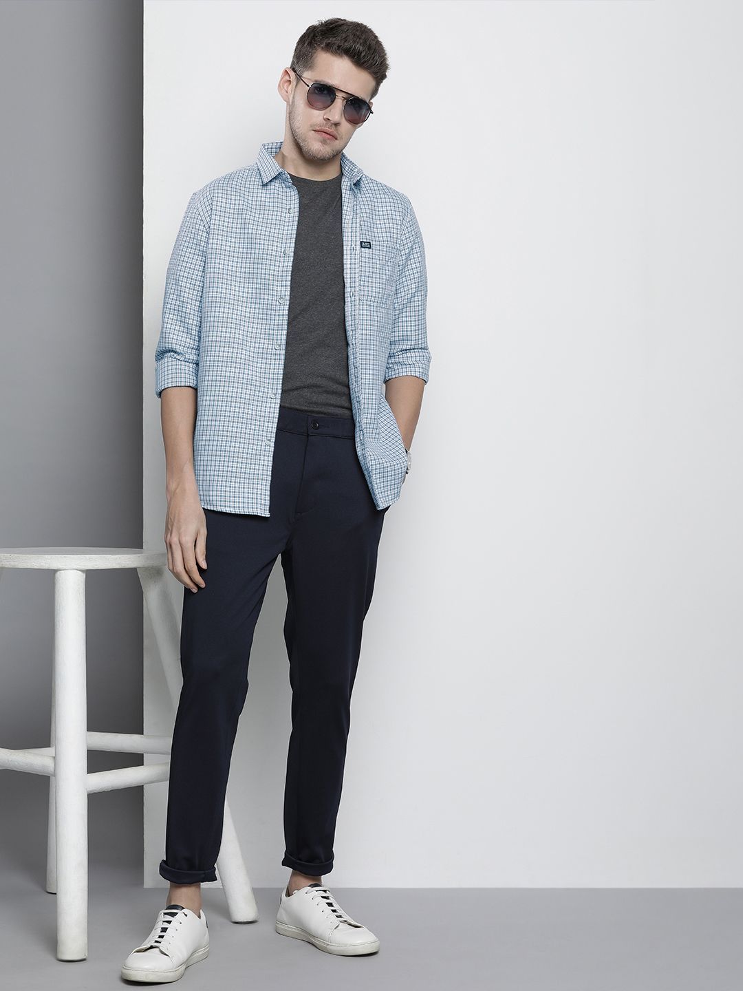 The Indian Garage Co Men Slim Fit Opaque Checked Casual Shirt