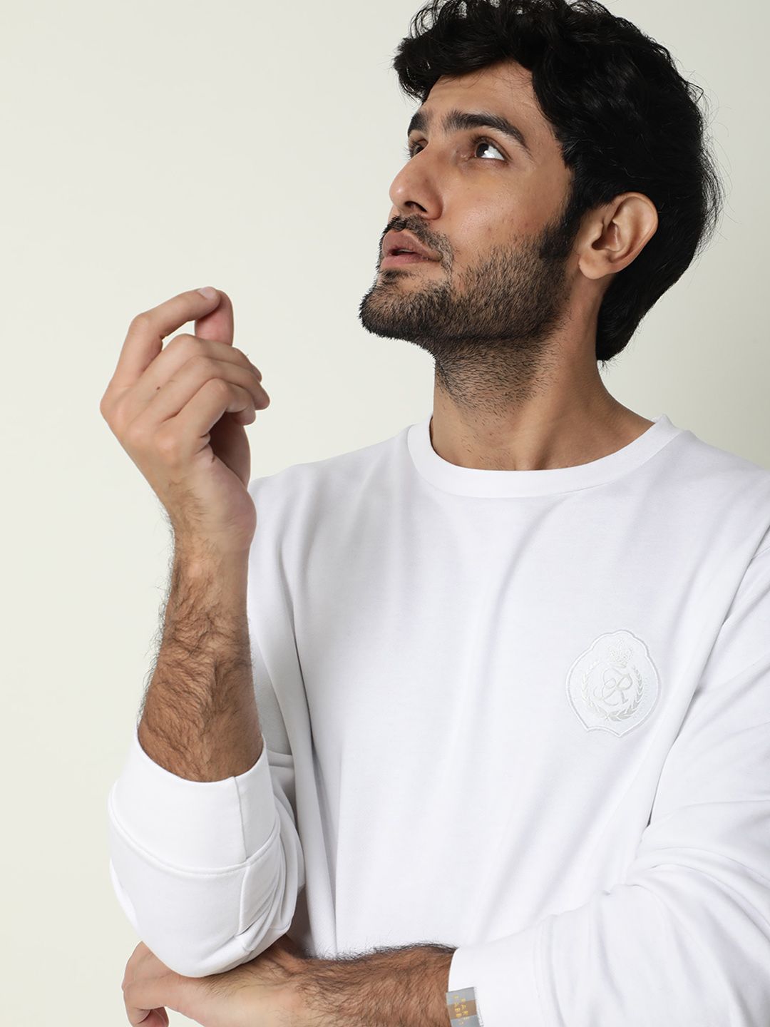 RARE RABBIT Men Smog Slim Fit Solid Sweatshirt