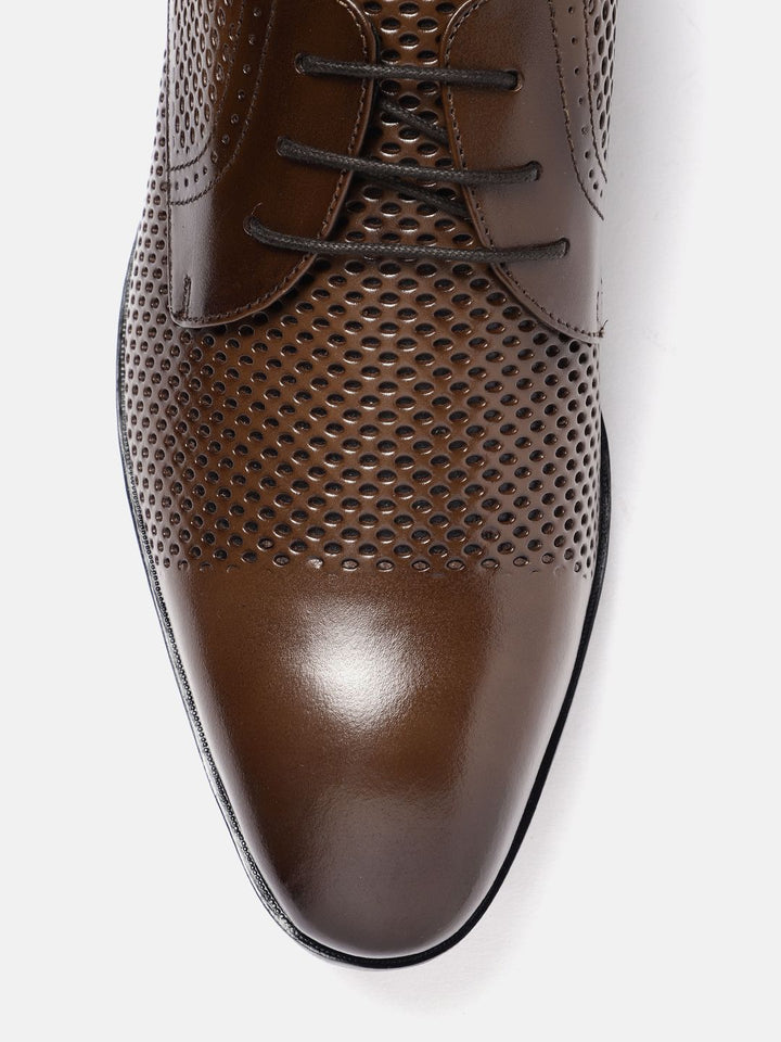 House of Pataudi Men Perforated Detailing Formal Derbys
