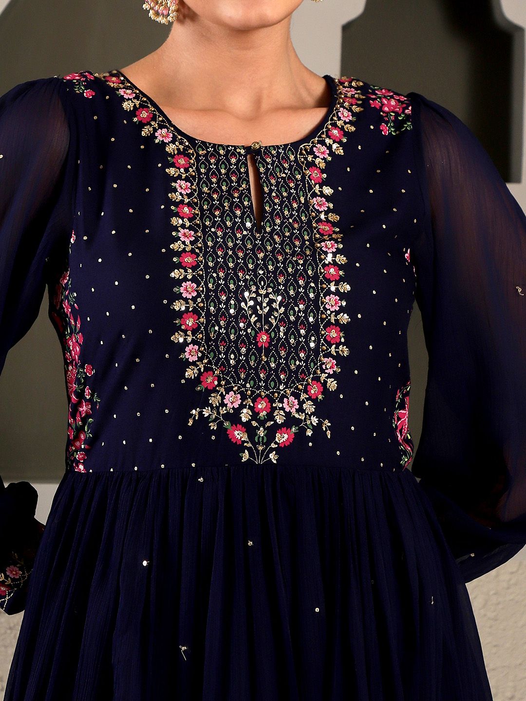 W Floral Embroidered Puff Sleeves Maxi Dress
