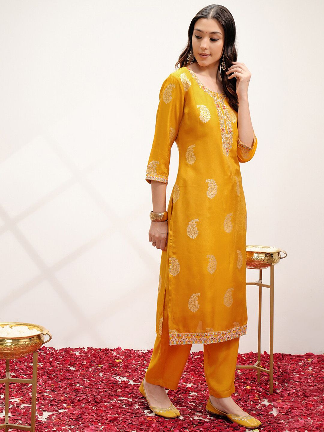 Vishudh Ethnic Motifs Embroidered Regular Thread Work Kurta with Trouser & Dupatta