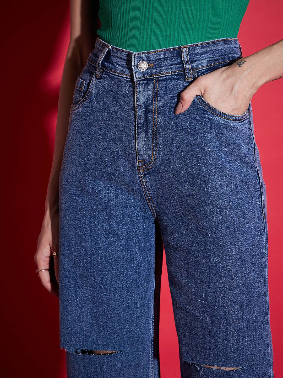 SASSAFRAS Women Navy Blue Straight Fit High-Rise Slash Knee Stretchable Jeans