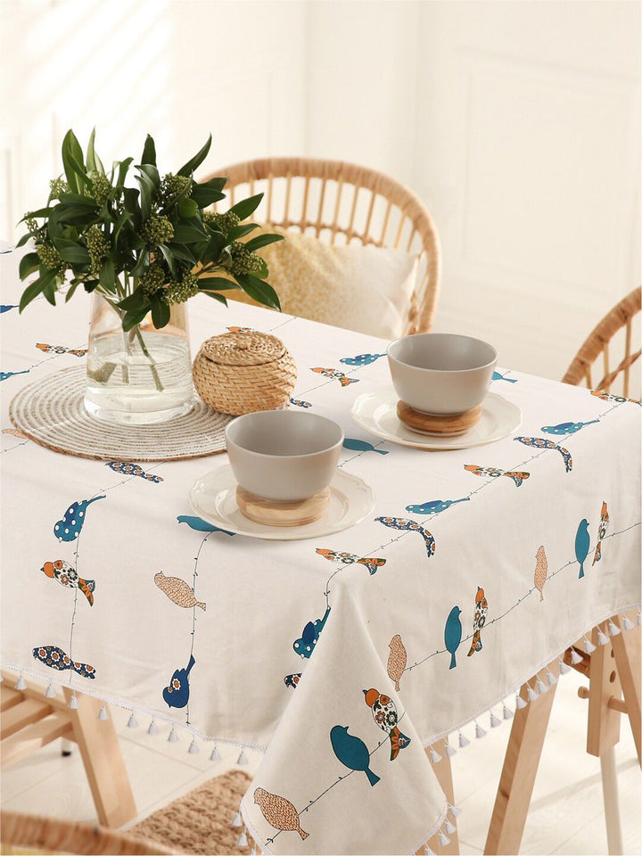 URBAN SPACE Off-White & Blue Printed Pure Cotton 6-Seater Table Cover