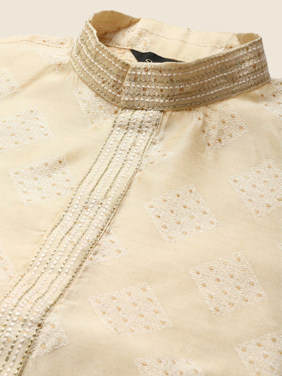 SOJANYA Ethnic Motifs Woven Design Thread Work Kurta
