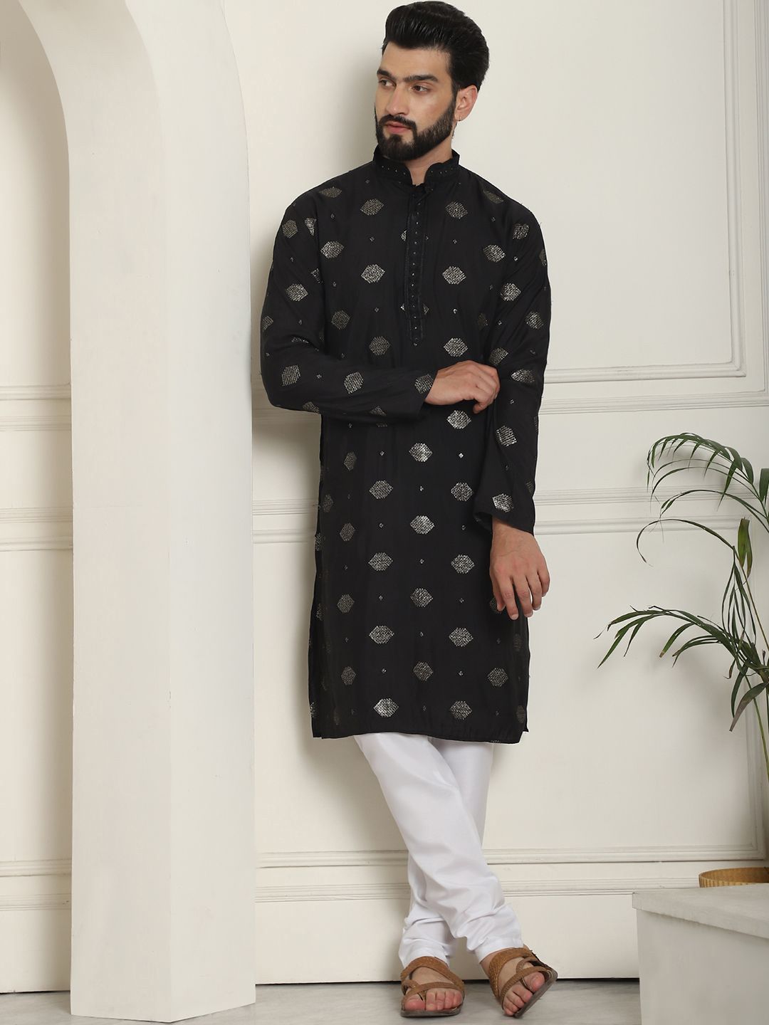 SOJANYA Geometric Embroidered Sequinned Cotton Silk Straight Kurta With Churidar