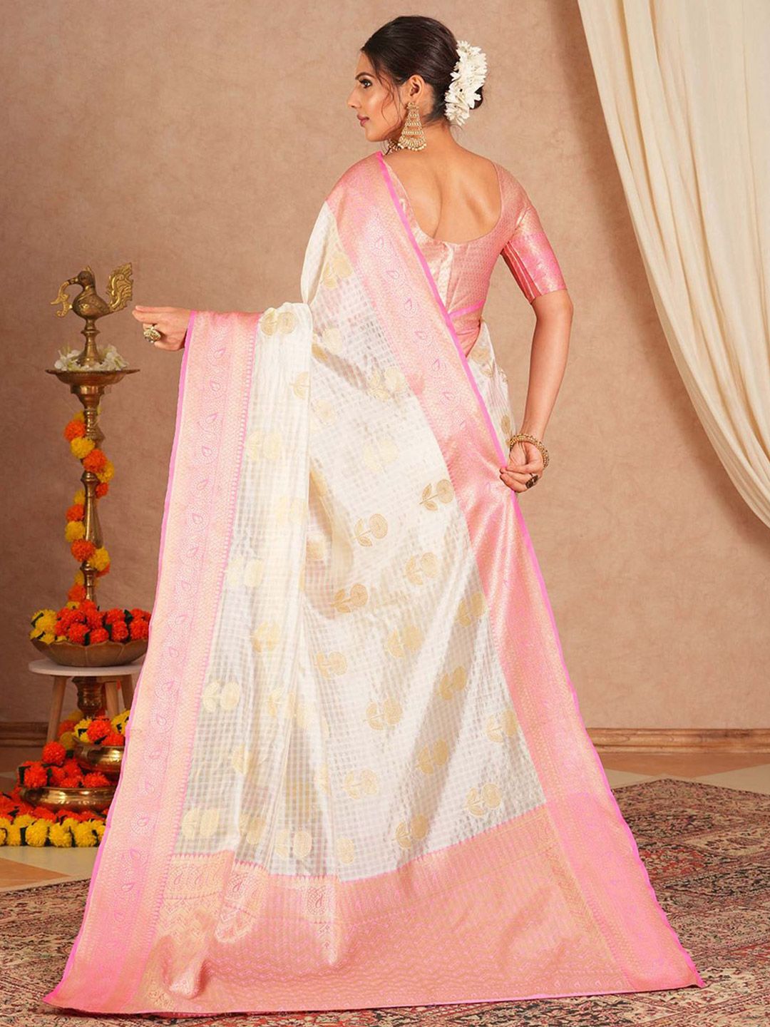 Saree mall Ethnic Motifs Zari Sungudi Sarees