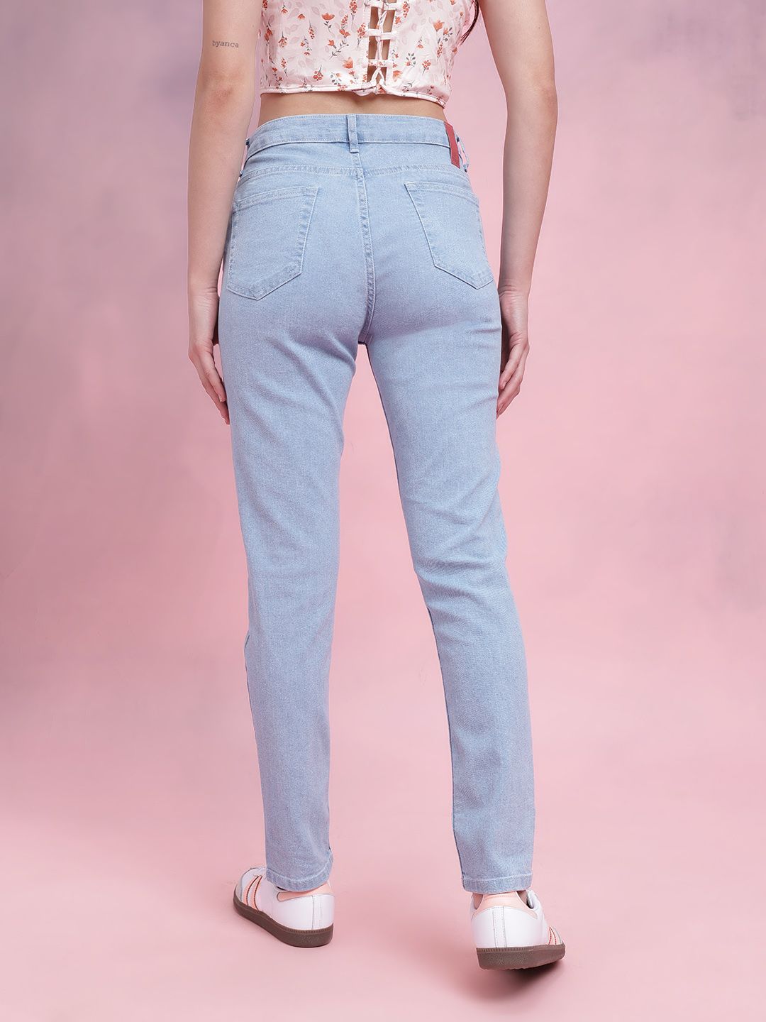 DressBerry Women Mid-Rise Stretchable Slim Fit Jeans