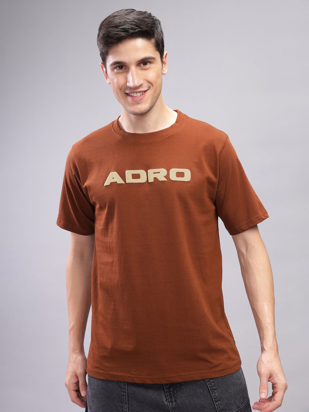 ADRO Men Typography Applique T-shirt