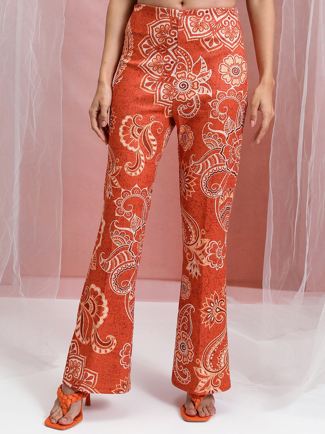 Vishudh Women Printed Tunic With Flared Pants