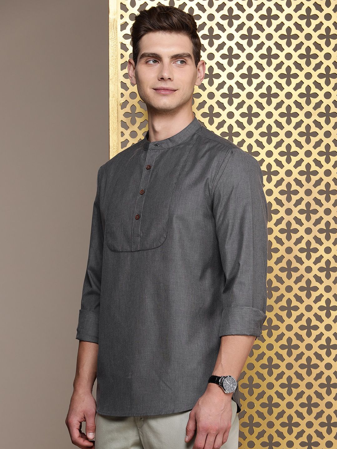 House of Pataudi Band Collar Rozana Kurta