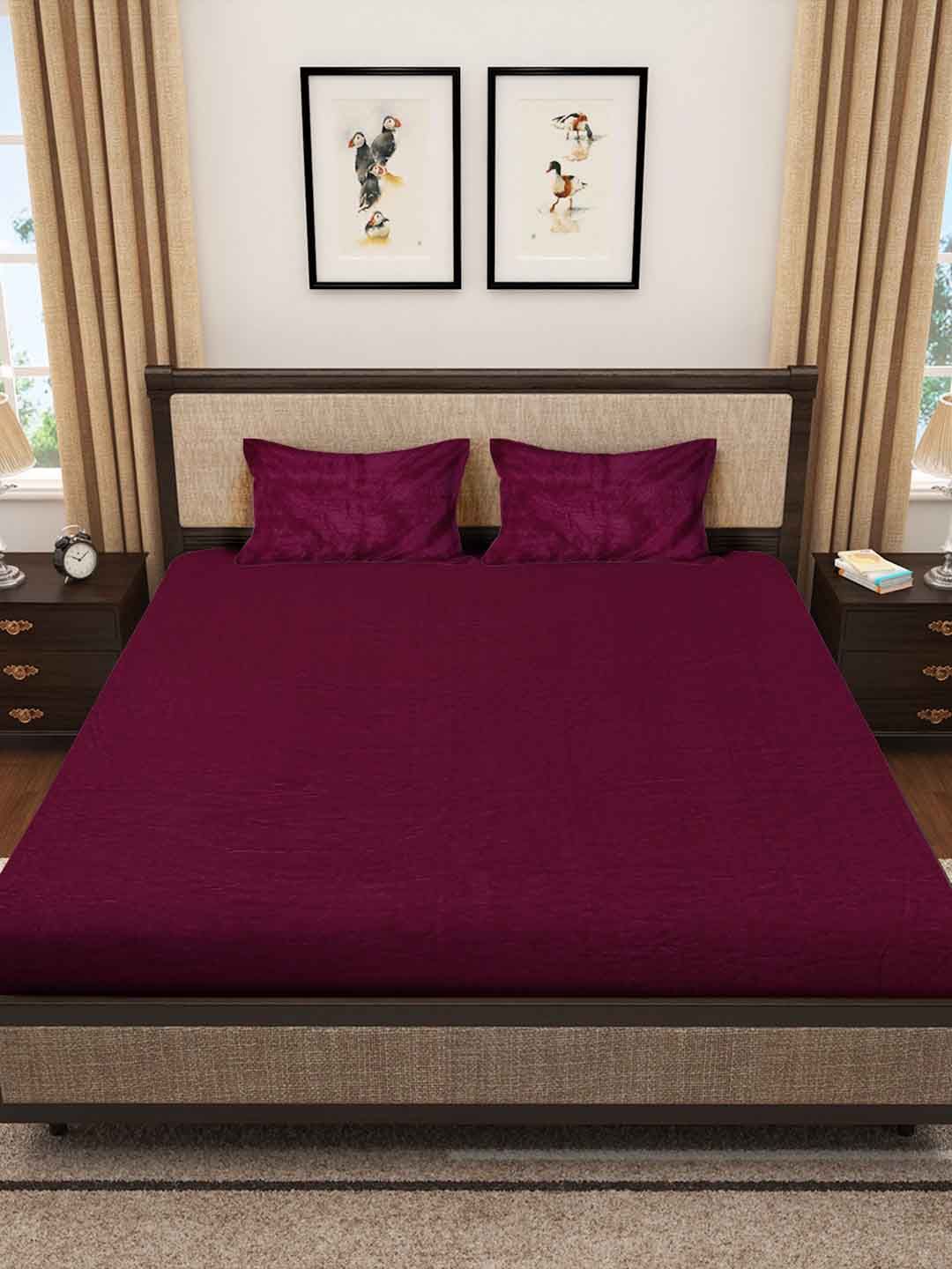 KLOTTHE Maroon Solid Fitted 300 TC Woolen King Bedsheet With 2 Pillow Covers