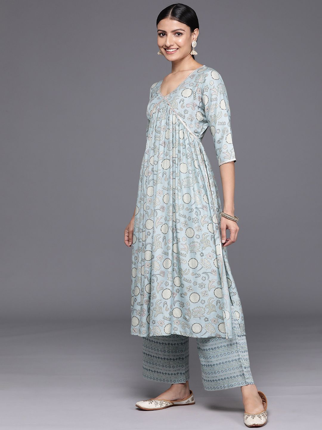 Libas Women Floral Printed Pleated Gotta Patti Kurta with Trousers & With Dupatta
