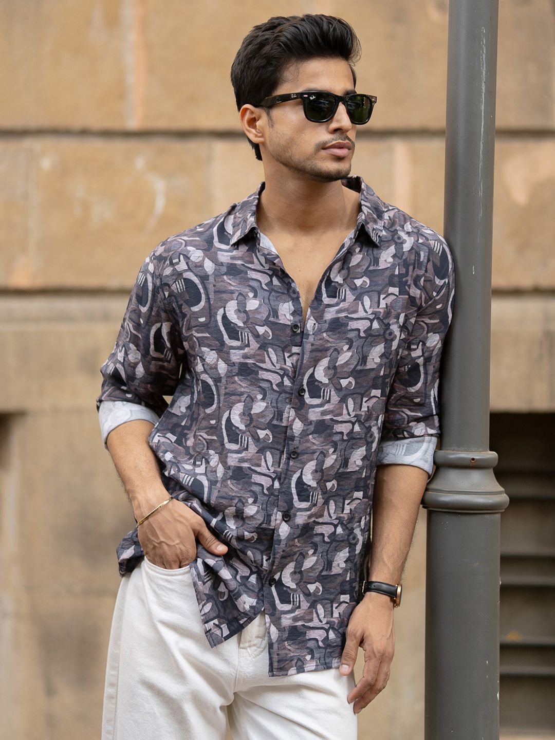 Powerlook Men Spread Collar Abstract Printed Cotton Casual Shirt