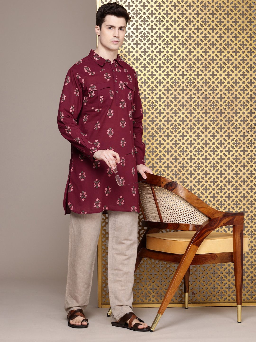 House of Pataudi Men Floral Printed Pure Cotton Kurta