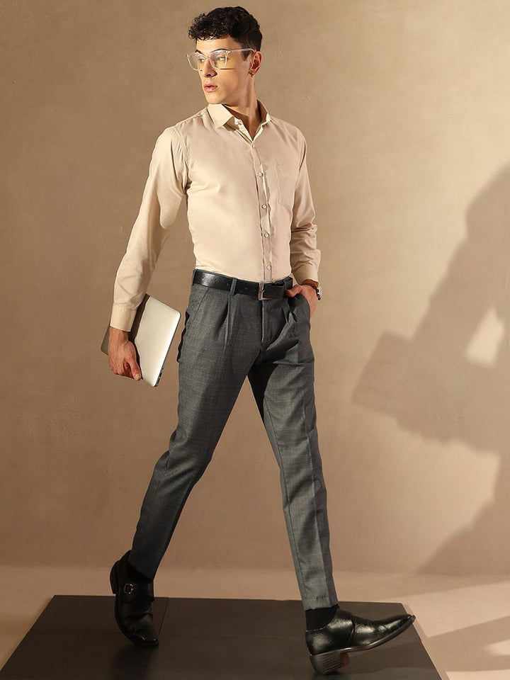 DENNISON Men Tapered Fit Self Check Pleated Trouser