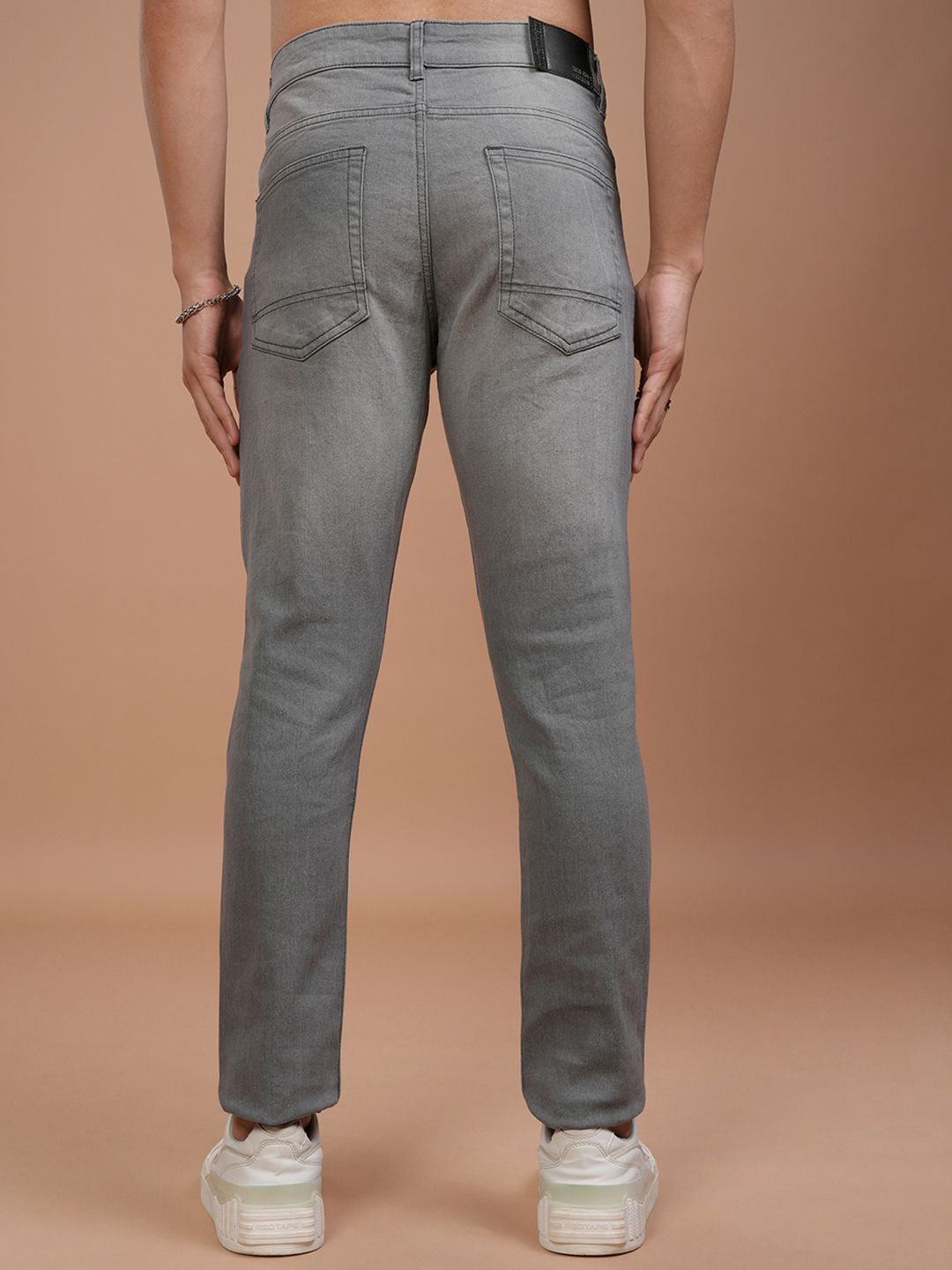 HIGHLANDER Men Grey Slim Fit Mid-Rise Clean Look Stretchable Jeans
