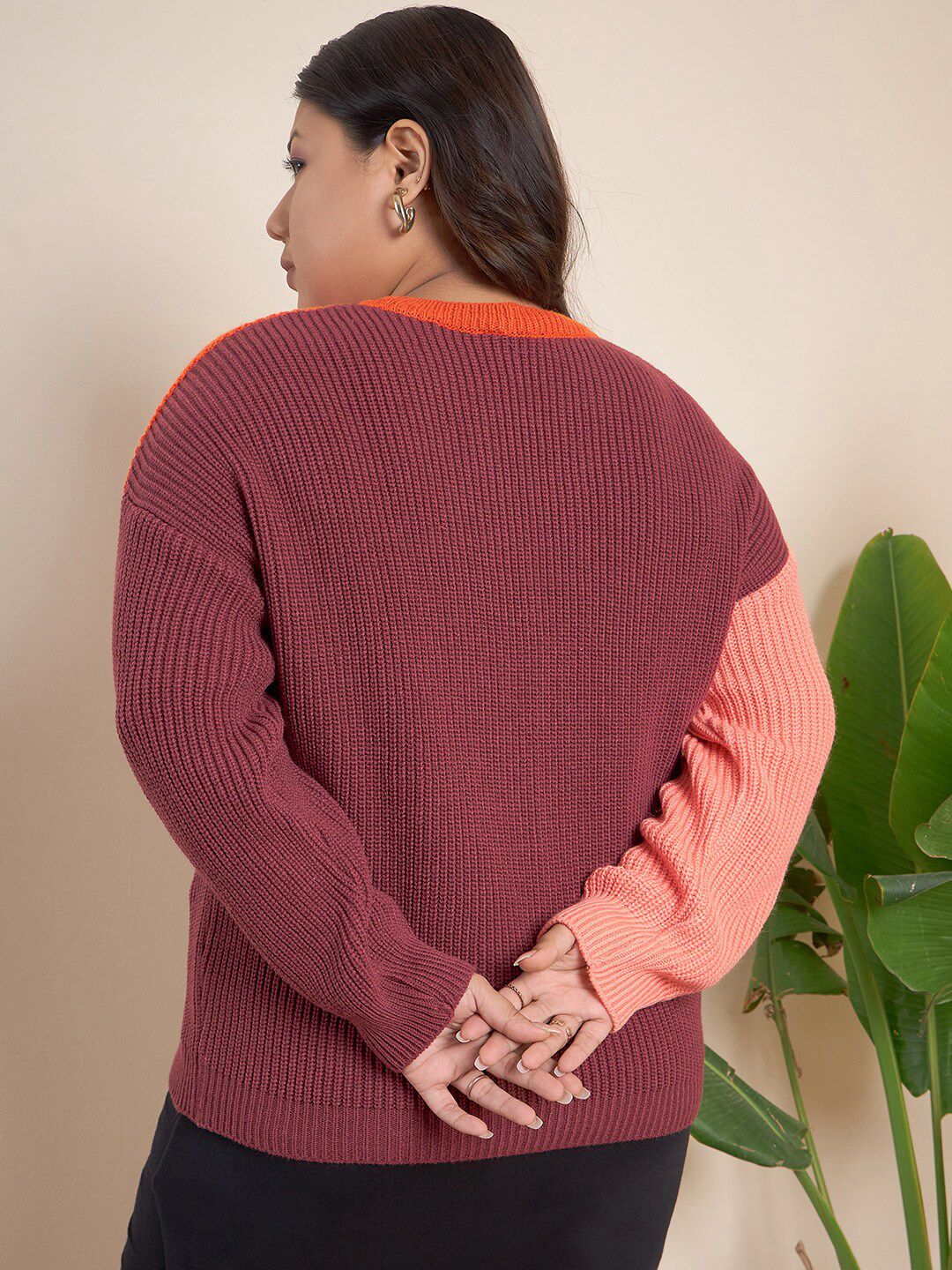 CURVY STREET Plus Size Colourblocked Acrylic Pullover