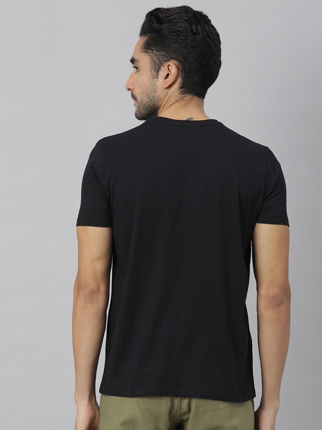 RARE RABBIT Men Hugo Pure Cotton Applique Slim Fit T-Shirt