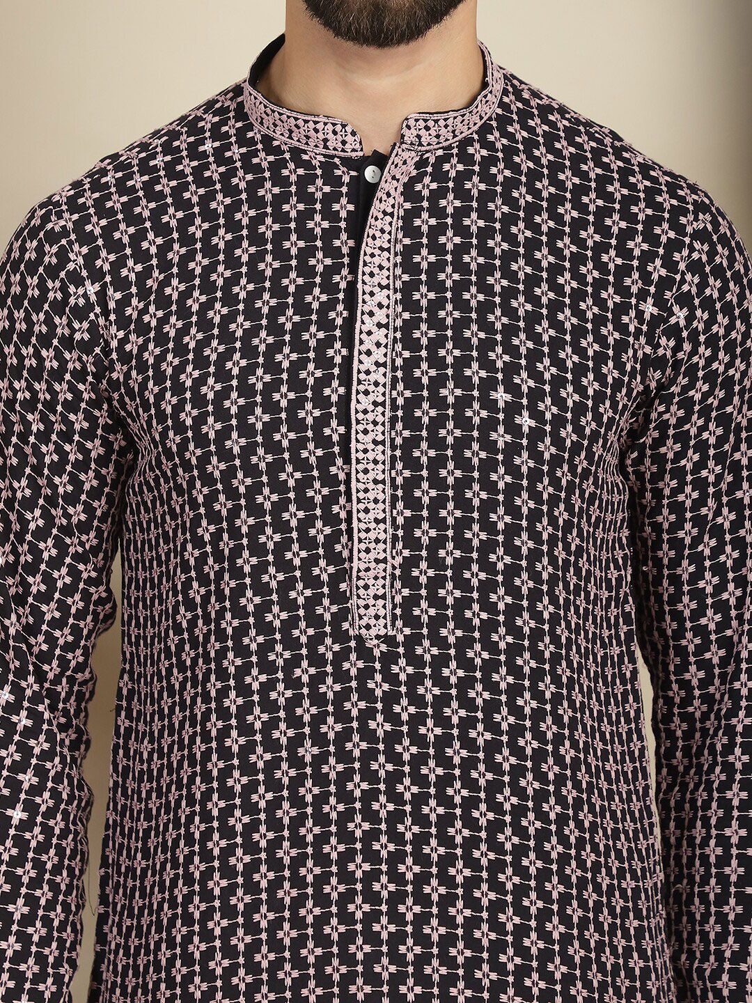 Anouk Geometric Printed Mandarin Collar Long Sleeves Thread Work Kurta