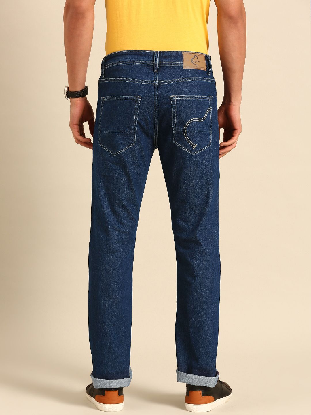 Menjadi Manusia Lelaki Straight Fit Stretchable Jeans