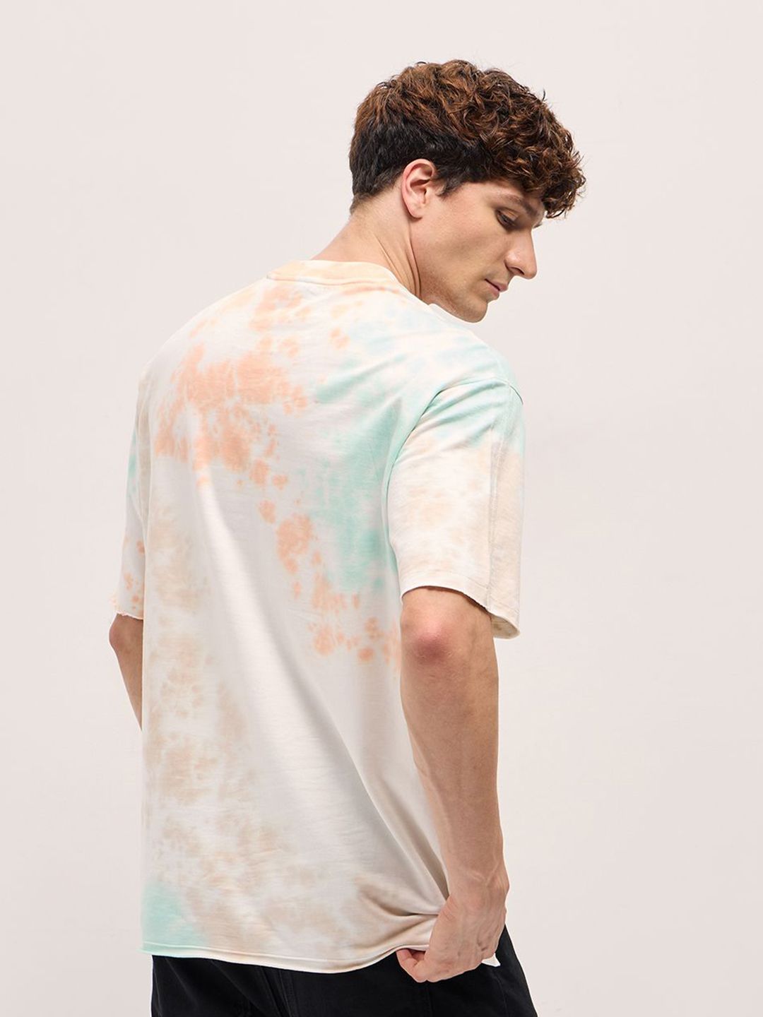 THE BEAR HOUSE Men Dyed Round Neck Cotton Oversized T-shirt