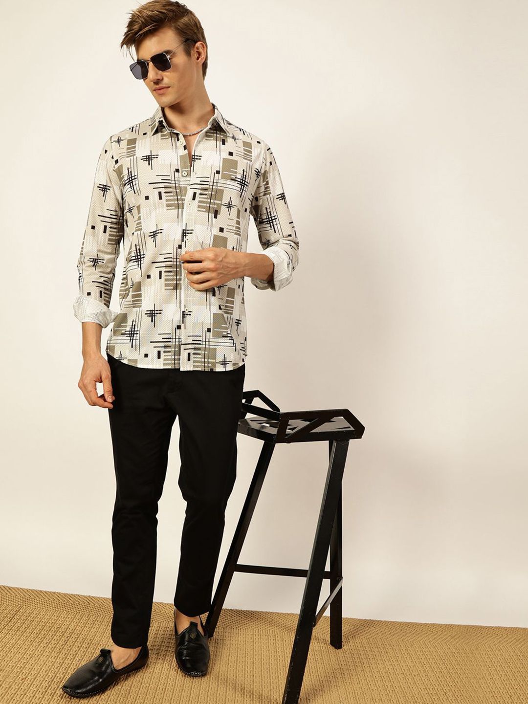 Thomas Scott Men Premium Slim Fit Opaque Printed Casual Shirt