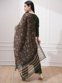 Vishudh Women Ethnic Motifs Embroidered Regular Thread Work Kurta with Trousers & With Dupatta