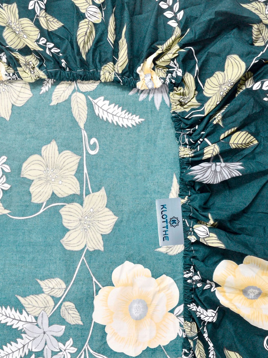 KLOTTHE Hijau & Putih Bercetak 300 TC Cadar Katil Double Dengan 2 Sarung Bantal- 2.5 m x 2.25 m