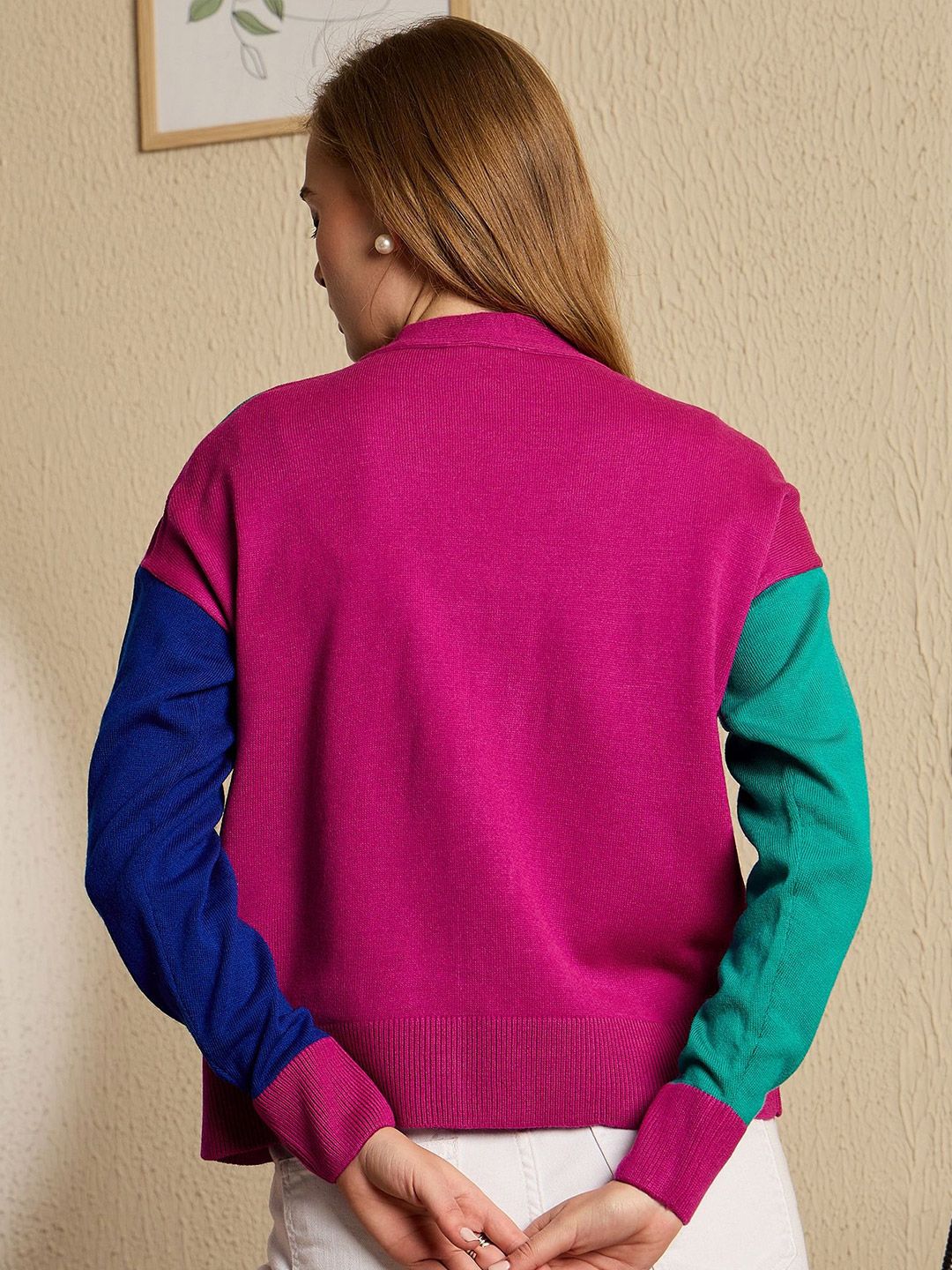 Berrylush Women Colourblocked Cardigan