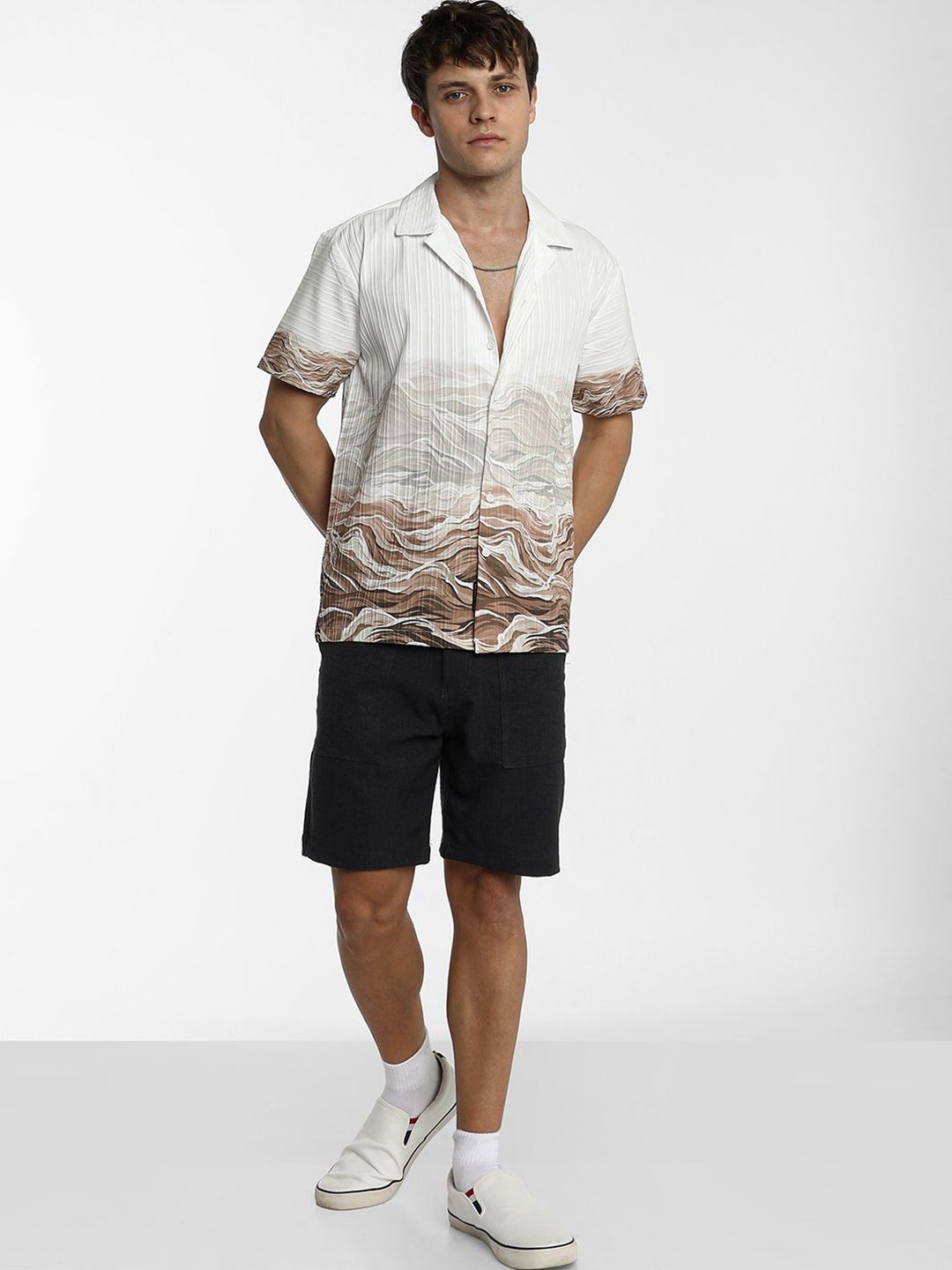 Campus Sutra Men Comfort Cuban Collar Abstract Printed  Casual Shirt