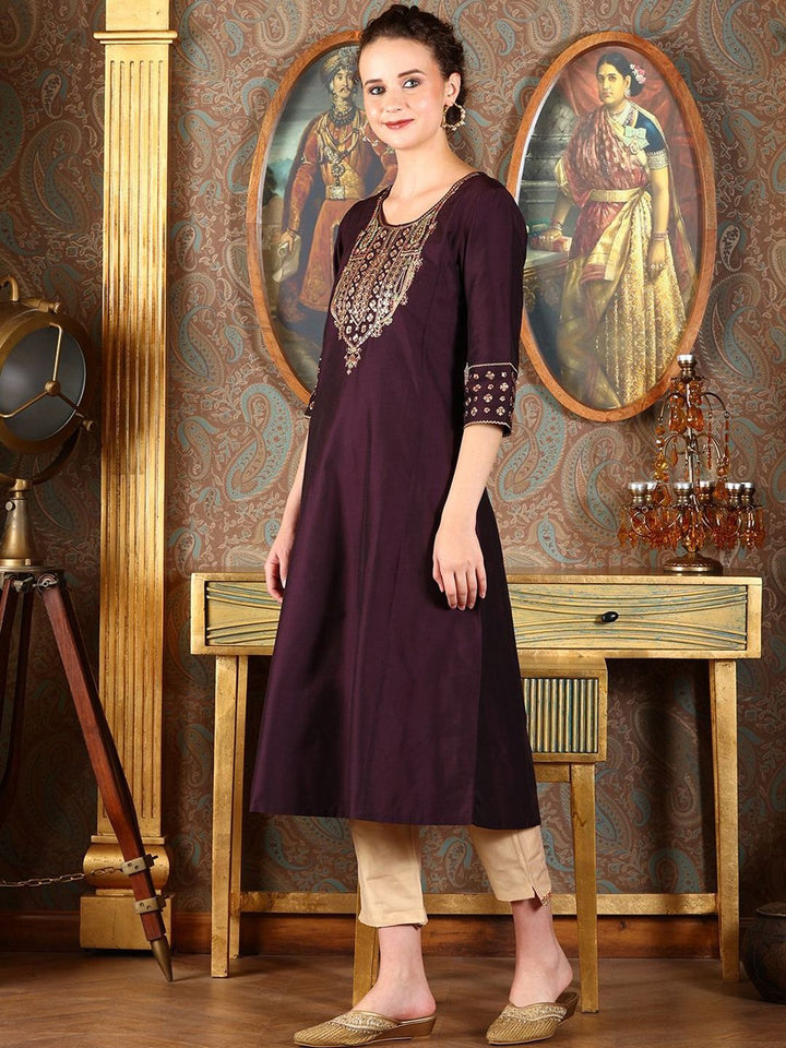 W Women Ethnic Motifs Embroidered Flared Sleeves Kurta