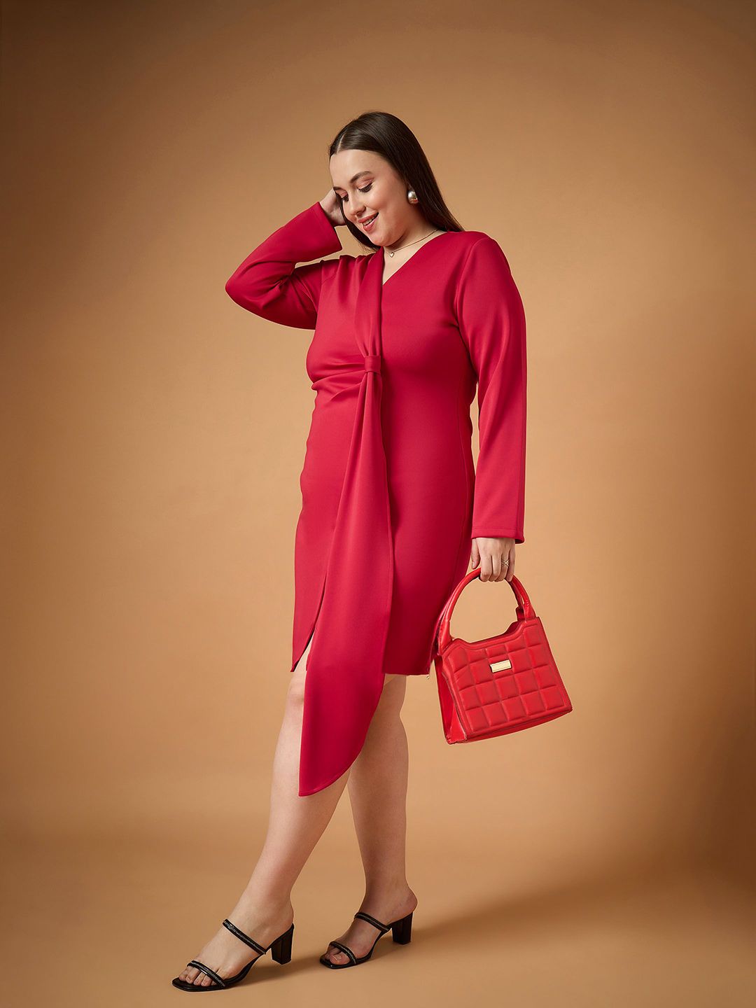 SASSAFRAS Curve Scuba Bodycon Dress