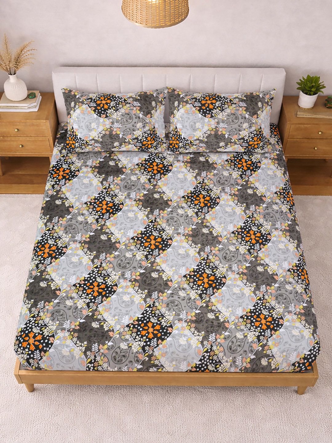 KLOTTHE Cadar Bercetak Kelabu & Putih 300 TC Double Dengan 2 Sarung Bantal- 2.5 m x 2.25 m