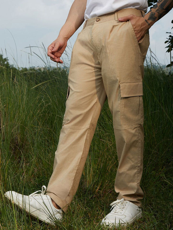 Campus Sutra Men Comfort Cargos Trousers