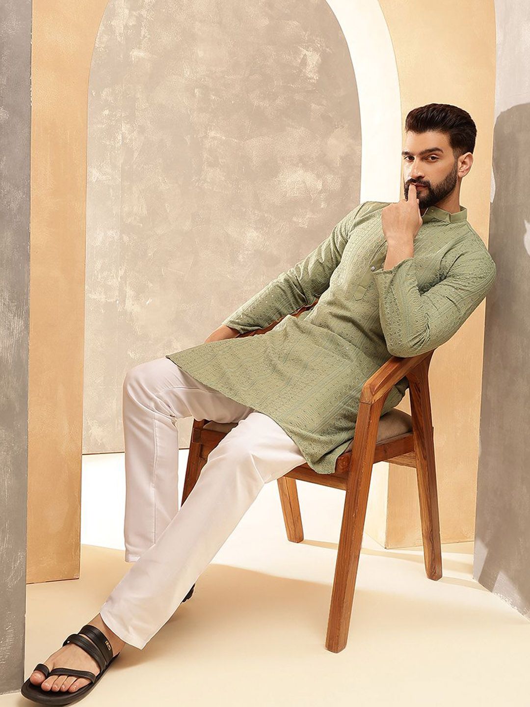 Anouk Green Geometric Sulam Jujukan Jalur Kolar Kurta Lurus