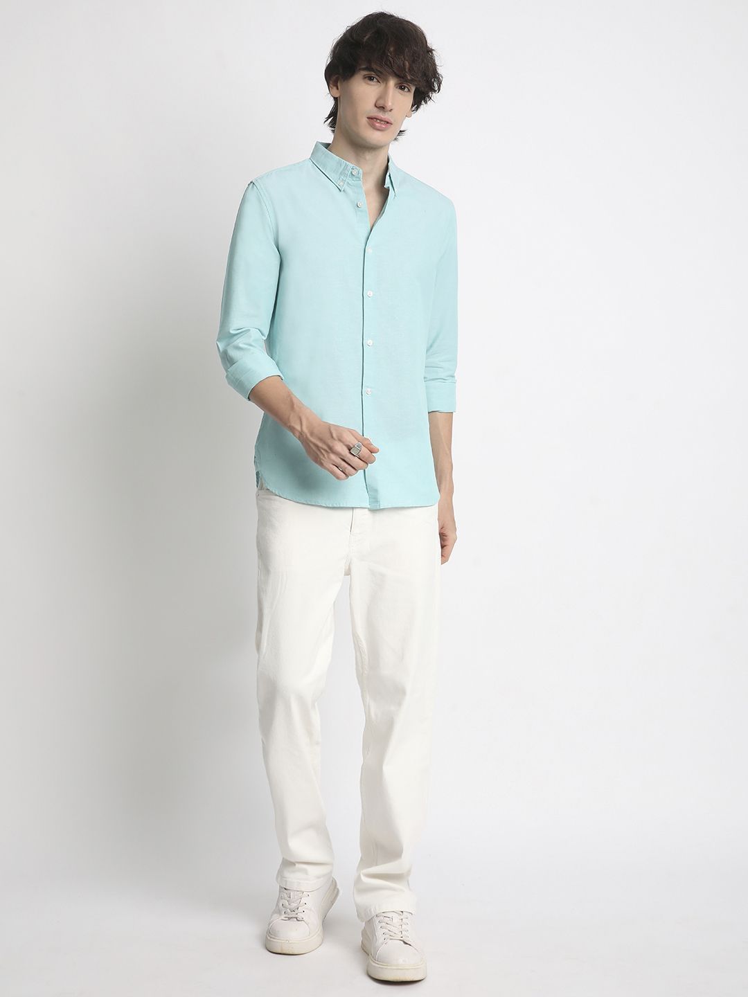THE BEAR HOUSE Men Solid Slim Fit Button-Down Collar Pure Cotton Casual Shirt