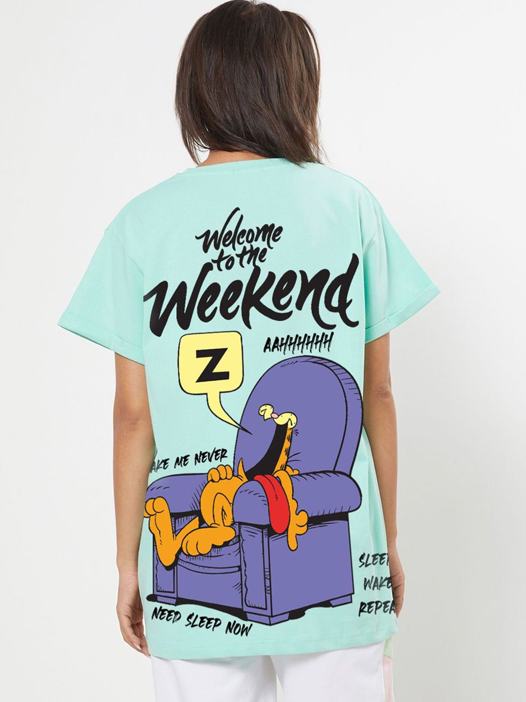Bewakoof Women Graphic Printed Round Neck Pure Cotton Garfield T-shirt