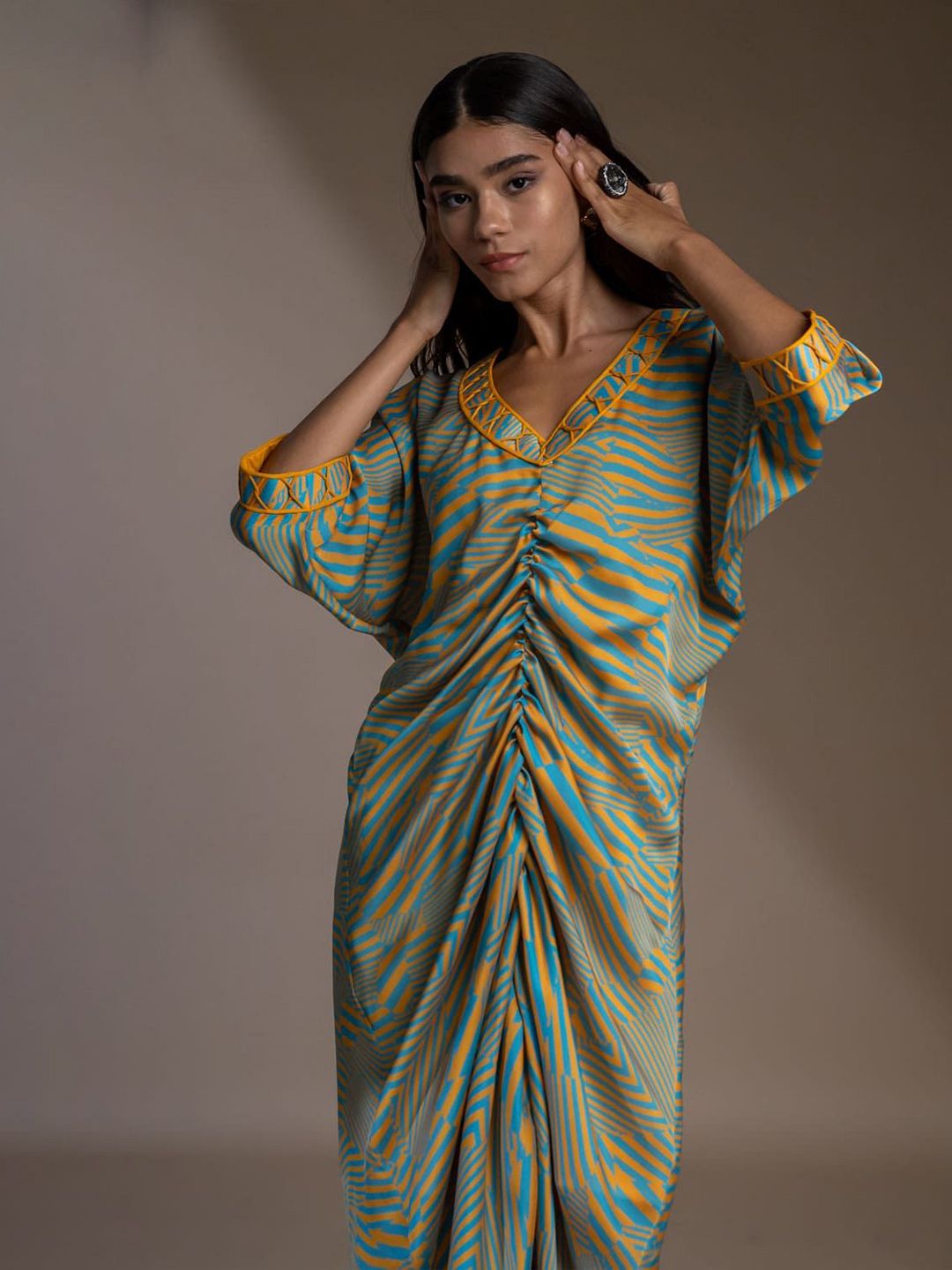 Pakaian Midi Kaftan Mamicha Cetak Georgette