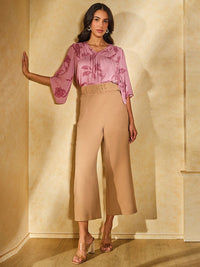 AND Print Tie-Up Neck Kimono Sleeve Top