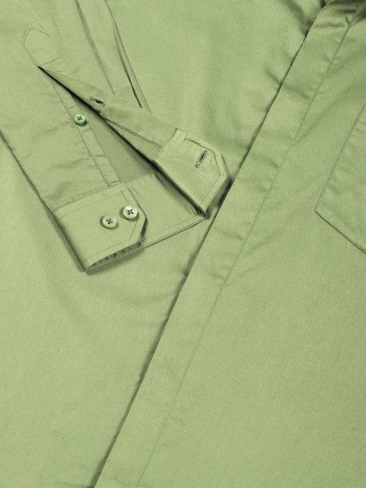 Thomas Scott Men Premium Cutaway Collar Solid Cotton Formal Shirt