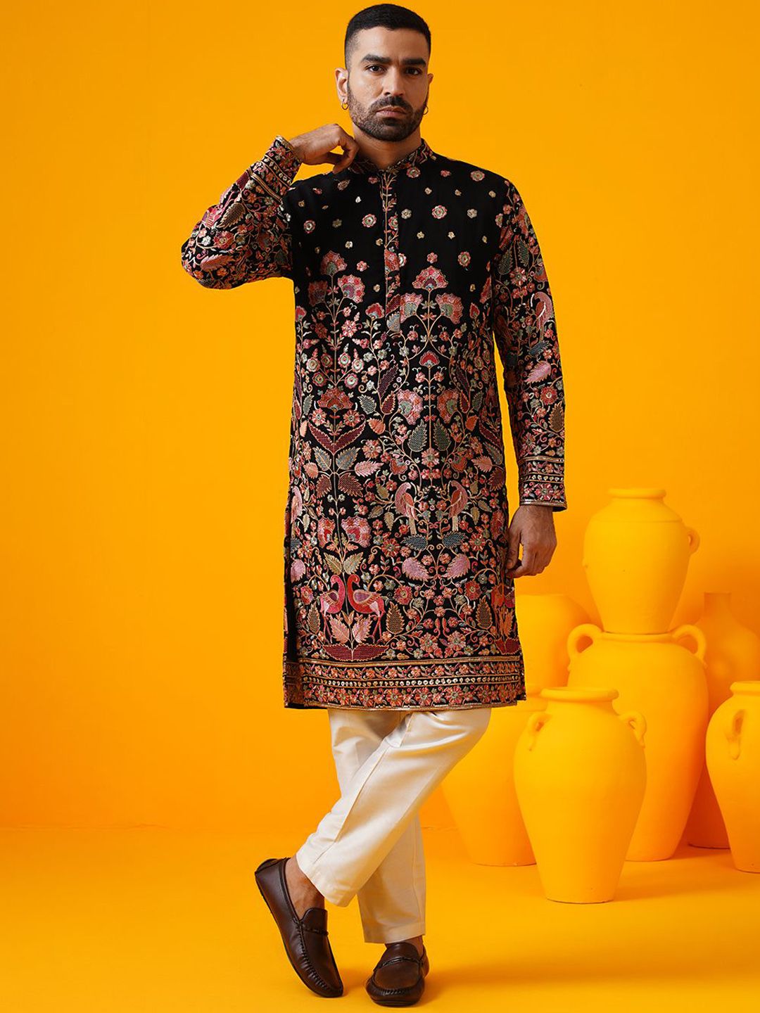 SOJANYA LUXE Sulam Bunga Labuci Mandarin Kolar Lurus Georgette Kurta