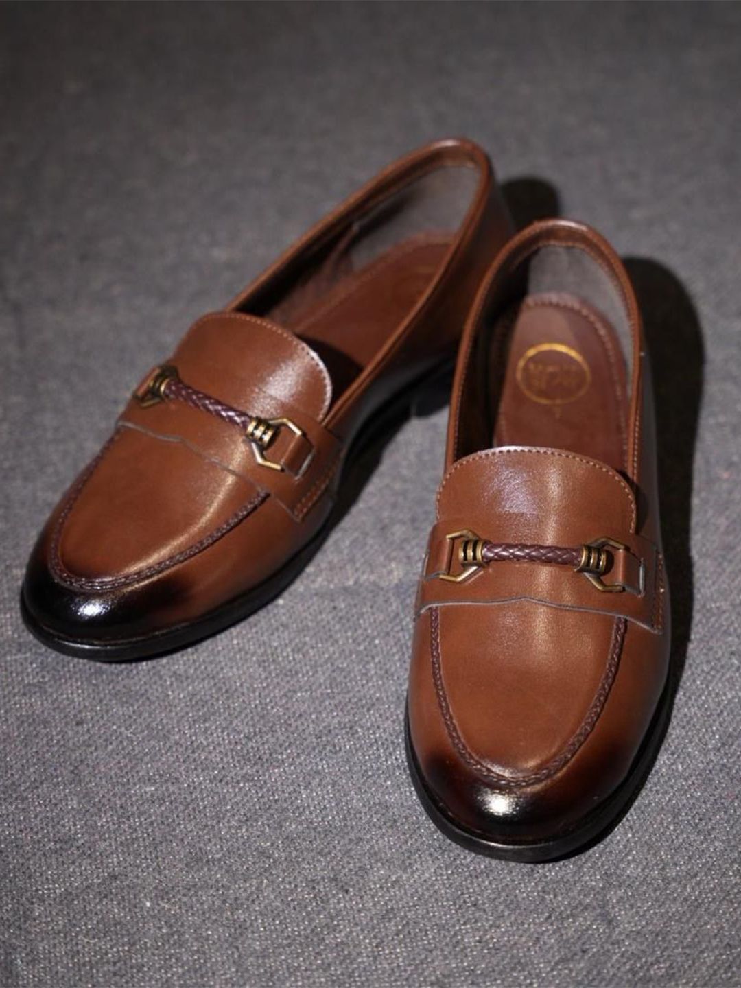 Monkstory Men Jalinan-Bit Horsebit Loafers Berwarna Perang