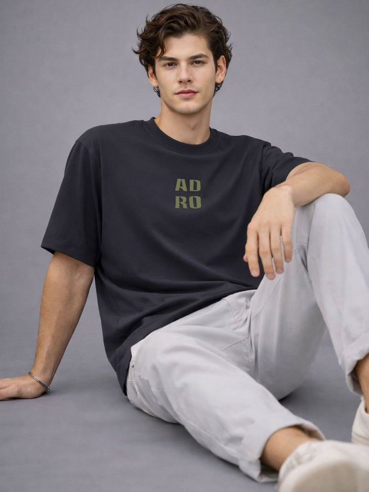 Baju-T Lengan Drop-Bahu Bercetak ADRO Lelaki