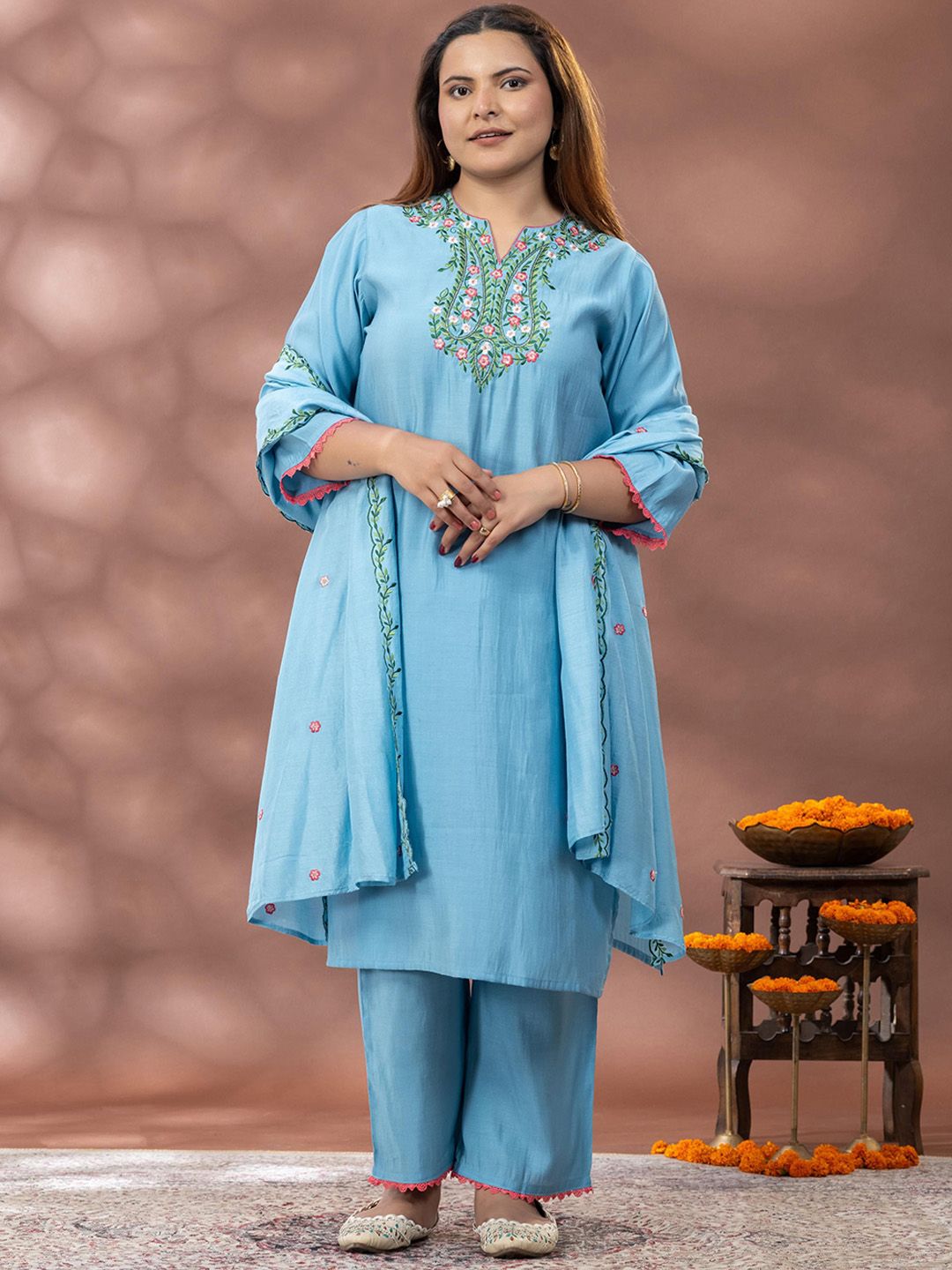 Kurta Sulam Bunga Wanita Mamicha dengan Palazzos & Dupatta