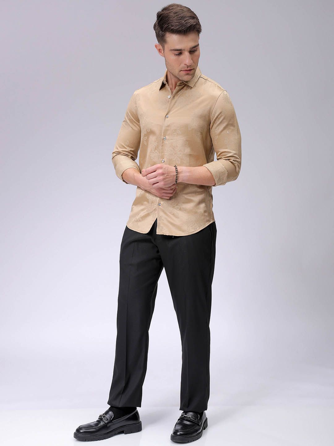 The Indian Garage Co Men Slim Fit Opaque Party Shirt