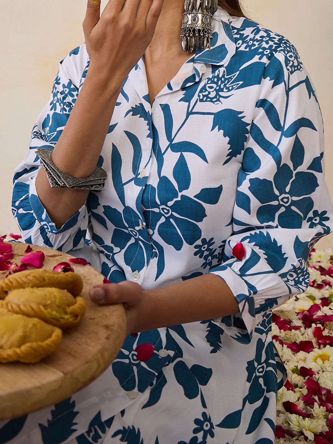 Indo Era Women Floral Printed Regular Kurta with Trousers
