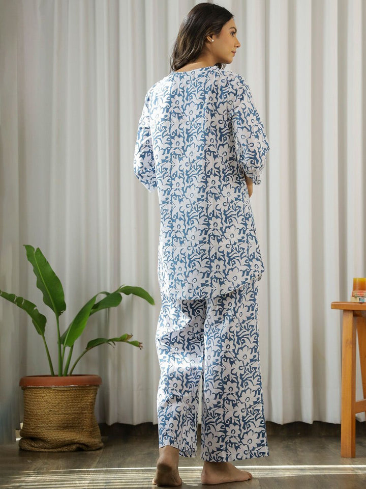 SANSKRUTIHOMES Floral Pure Cotton Printed Night suit