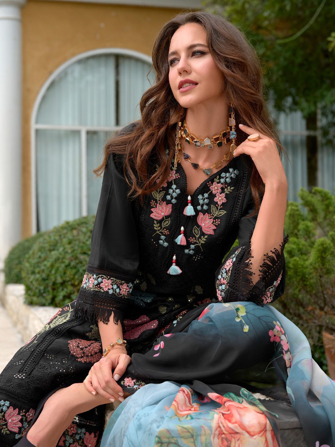 Indo Era Women Floral Embroidered Regular Thread Work Pure Silk Kurta with Trousers & With Dupatta