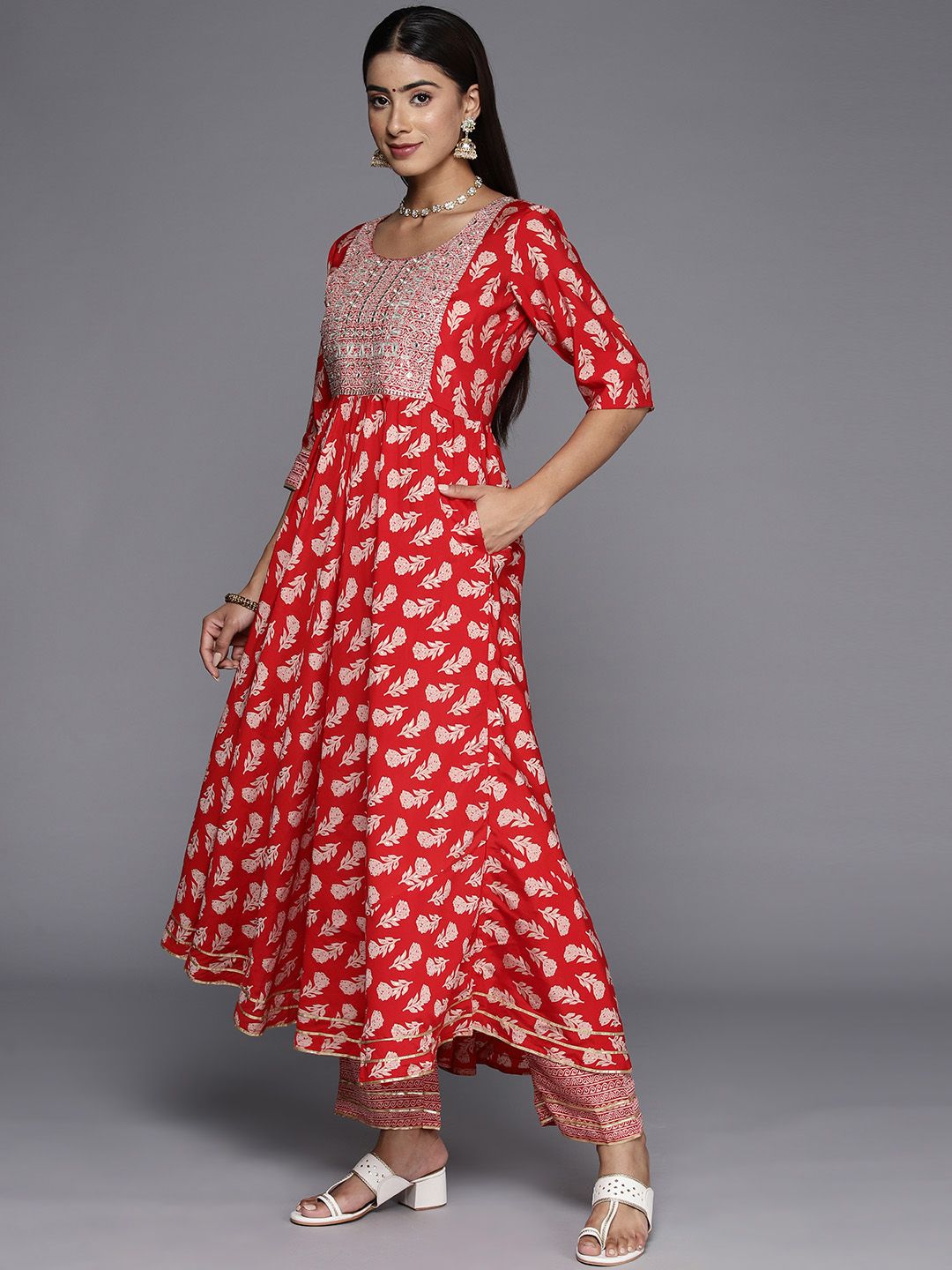 Libas Women Floral Printed Pleated Gotta Patti Kurta with Trousers & With Dupatta